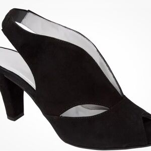 Eric Michael Black Peep-Toe Heels 7.5